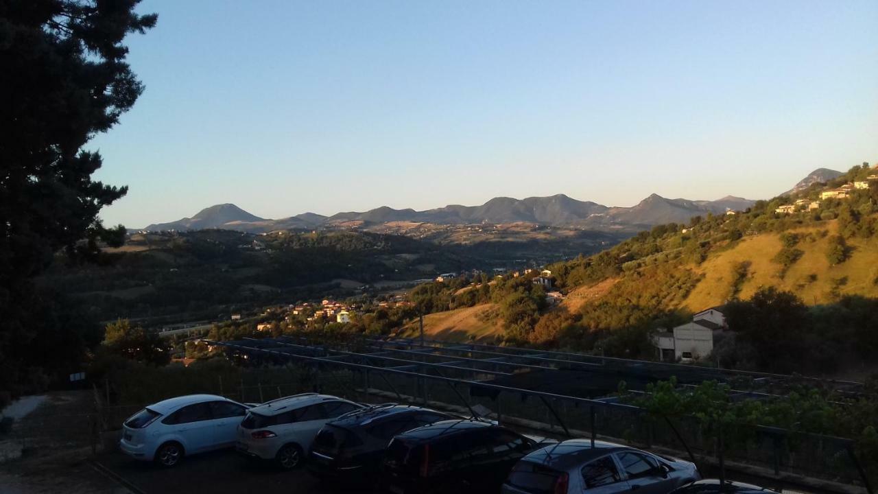 Camping Agriturist Sant'Anna Castelplanio Exterior foto